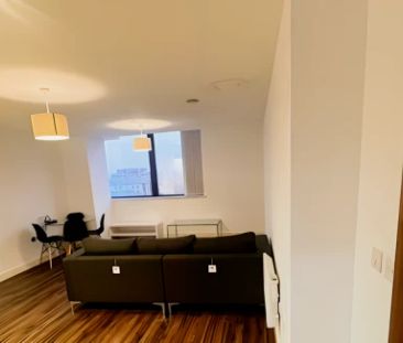 1 Bedroom 1 Bathroom - Photo 6