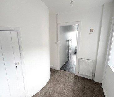 4 bedroom detached house to rent - Photo 6