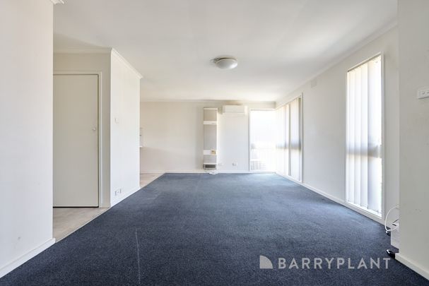 CENTRALLY LOCATED 2 BEDROOM UNIT - Photo 1