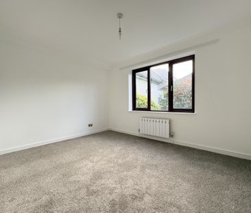 Pelham Court, Falmouth - Photo 4