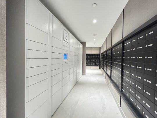 For Lease - 8 Wellesley Street Unit# 1210, Toronto, Ontario - Photo 1