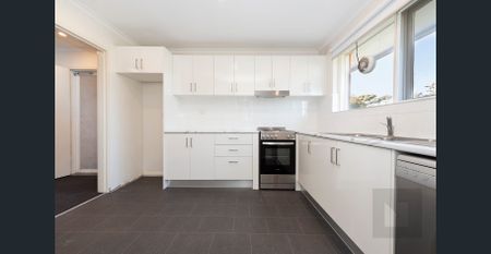 Modern 2-bedroom Apartment! - Photo 3