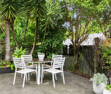 Charming family home - Photo 2