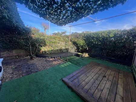 Studio to rent - Photo 4