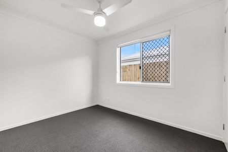 Brand new modern 3-Bedroom home in Burpengary! Available Now! - Photo 2