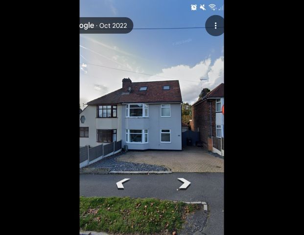 5 Bed Semi-Detached House, Barncliffe Crescent, S10 - Photo 1