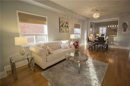 For Lease - 3 Trish Drive, Richmond Hill, Ontario - Photo 2