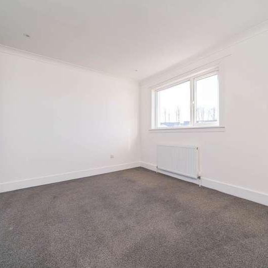 Spey Place, Johnstone, PA5 - Photo 1