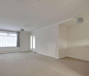 Coleridge Close, Goring-by-sea, Worthing, BN12 - Photo 1