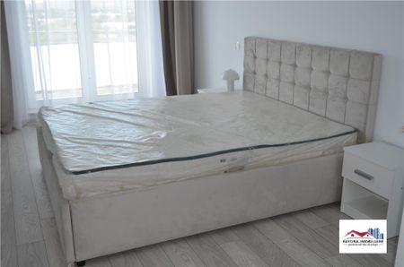 Ap. 2 Camere Mobilat si Utilat cu Parcare Privata de Inchiri - Fotografie 4