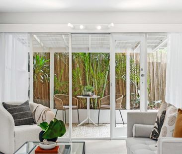 The Heart Of Newport Beach, Walk To It All! - Photo 1