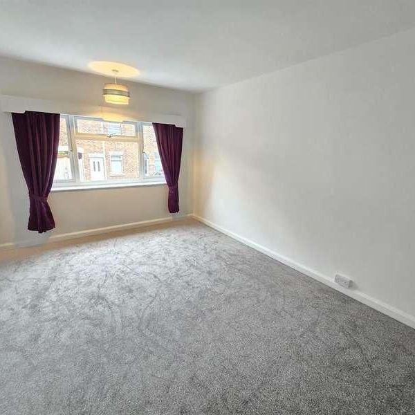 Falsgrave Road, Scarborough, YO12 - Photo 1