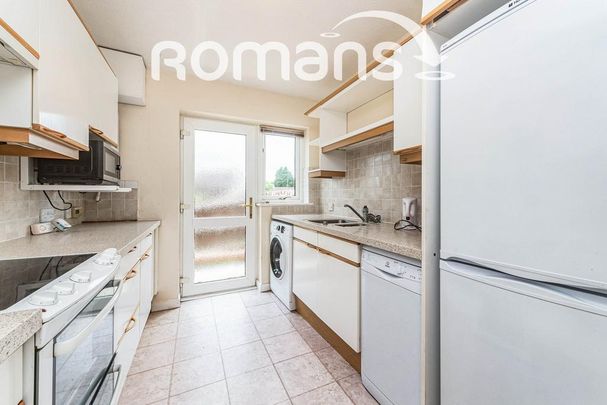 3 bedroom bungalow to rent - Photo 1
