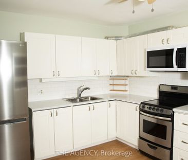 For Lease - 30 Falwyn Avenue, Toronto, Ontario - Photo 6