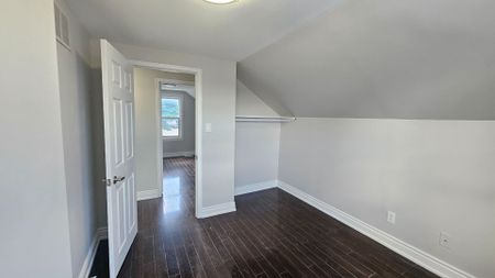 For Lease - 13 Wilson Street, Oshawa, Ontario - Photo 4