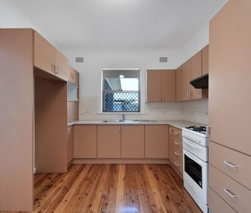 Perfectly Located 2-Bedroom Home - Photo 6