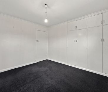 Fully Renovated Unit in Popular Newstead - Photo 5