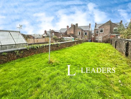 3 bedroom semi-detached to rent Albert Street; Chesterton; ST5 - Photo 4