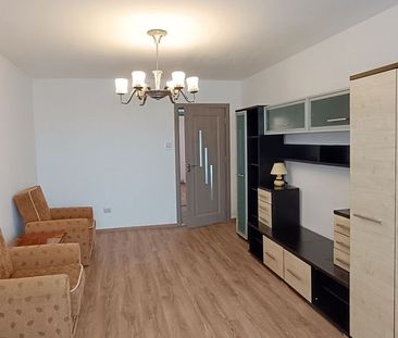 Apartament cu 2 camere decomandate, in cartierul Astra-Mercur - Photo 1