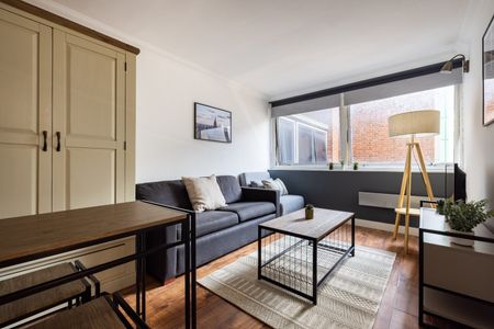1 Bed Flat, Fitzroy Street, W1T - Photo 2