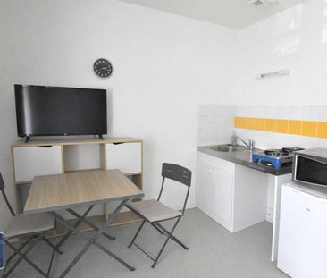 Location Appartement 1 pièce 21m² CHOLET 49300 - Photo 4