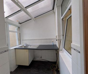 3 bedroom terraced house to rent - Photo 6