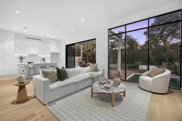 Luxury New Home in Leafy North Balgowlah - Photo 1