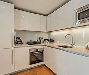 3 bedroom flat to rent - Photo 3