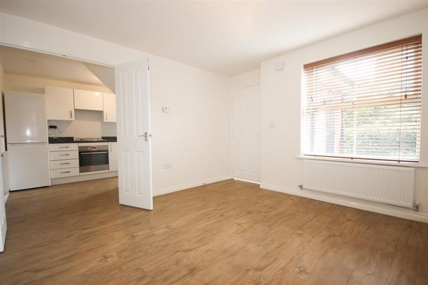 1 bedroom house to rent - Photo 1