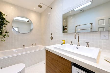 St Quintin Avenue, W10 - Photo 5