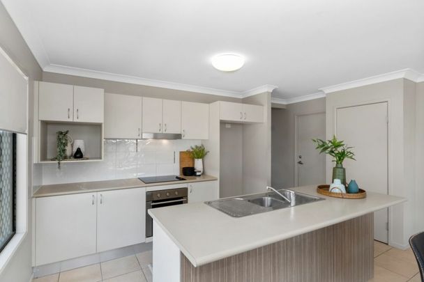 17 Somerton Street, DEERAGUN - Photo 1