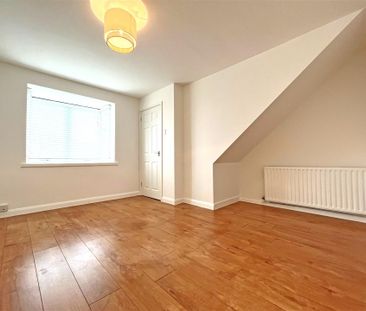 2 bedroom Town house to rent - Photo 5