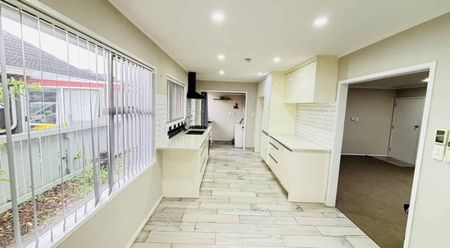 PAPATOETOE, 3 BEDROOMS - Photo 4