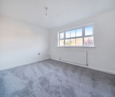 4 bedroom detached house to rent - Photo 6