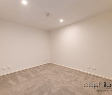 Position Perfect - Photo 3