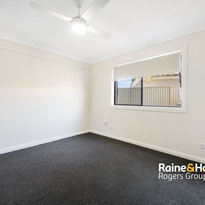 Private 3-Bedroom Downstairs Unit - Photo 1