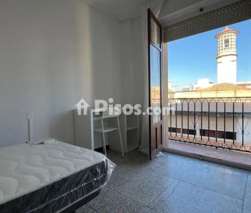 Piso en alquiler en Plaza Major del Raval, 2 - Photo 4