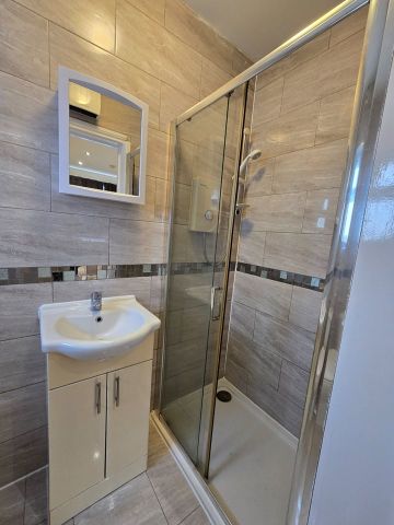 Studio Flat, Sunny Bank, SE25 - Photo 3