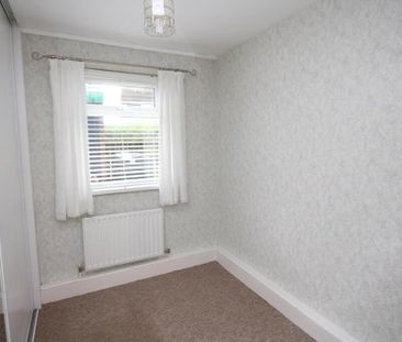 26 Rosebrook Grove, Carrickfergus, BT38 8NS - Photo 3