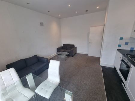 Greenhill Road, Harlesden, NW10 8UD, London - Photo 2