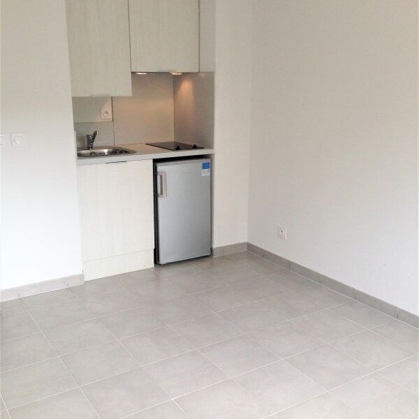 Location Appartement 1 pièce 18m² MARSEILLE 9ème - Photo 1