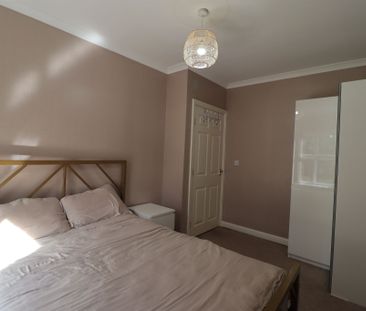 2 Bedroom Apartment Flat/apartment To Rent - Photo 5