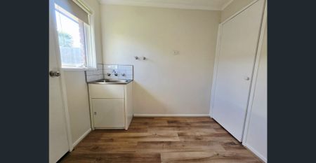 Fresh & Renovated, A Location So Convenient - Check IT Out - Photo 3