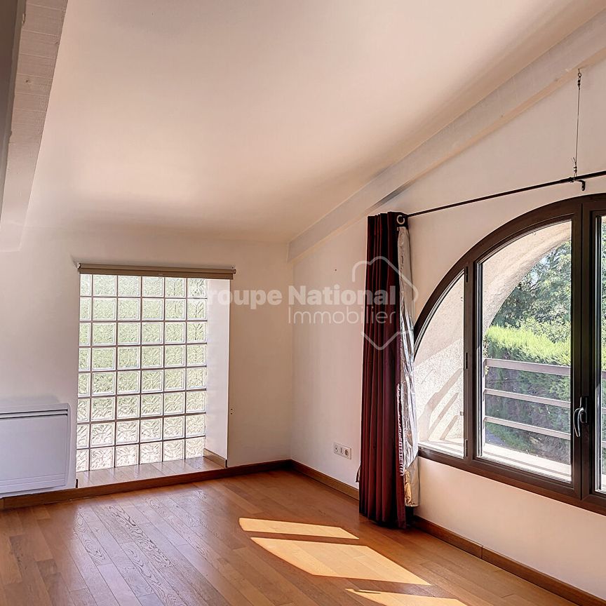 Maison de village T4 Sur Berre L Etang 91m², - Photo 1