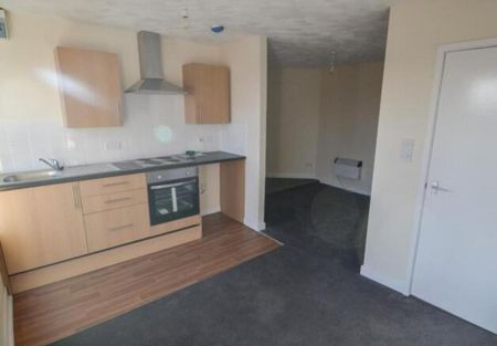 Studio to rent - Photo 2