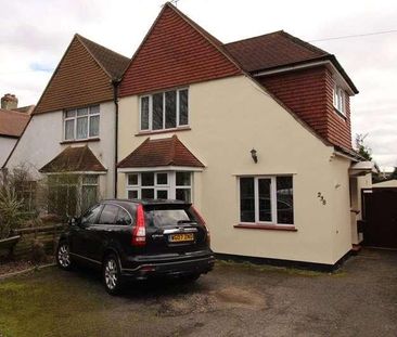 Eastwood Road North, Leigh-on-sea, Essex, SS9 - Photo 1