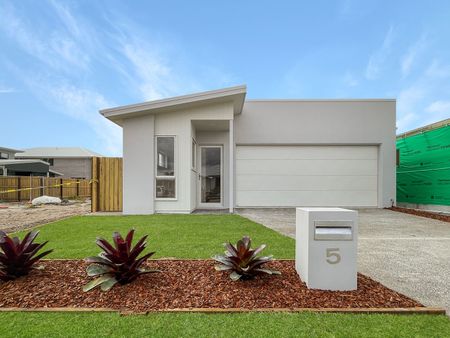 5 Acacia Road, 4553, Palmview Qld - Photo 2