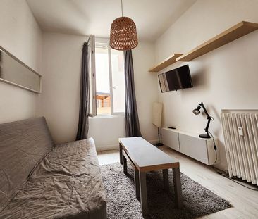 Location Appartement 1 pièce 16m² - Photo 3