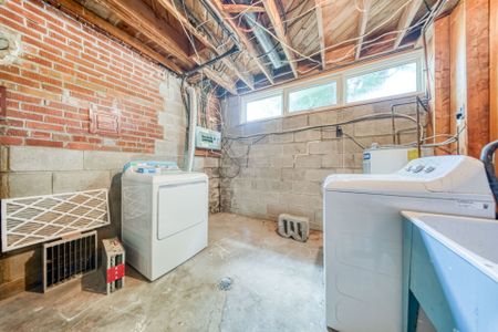 For Lease - 140 Ridgewood Road Unit# bsmt, Toronto, Ontario - Photo 5