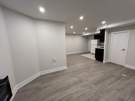 For Lease - 42 Butterfield Crescent Unit# Lower A, Vaughan, Ontario - Photo 3